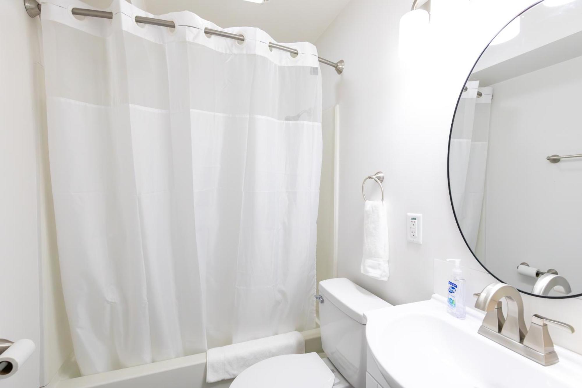 Anchor Bay Inn And Suites サンダスキー 部屋 写真