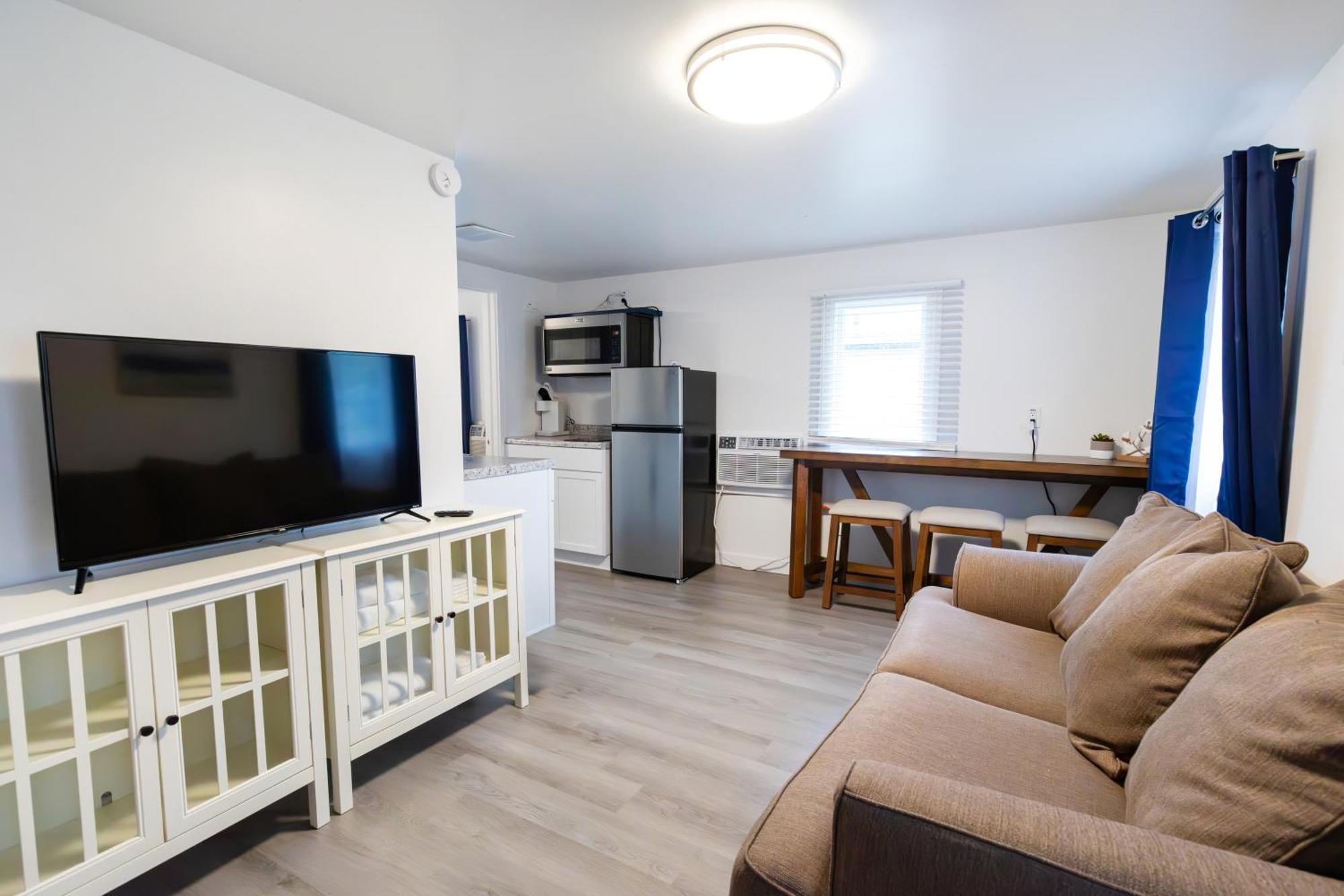 Anchor Bay Inn And Suites サンダスキー エクステリア 写真